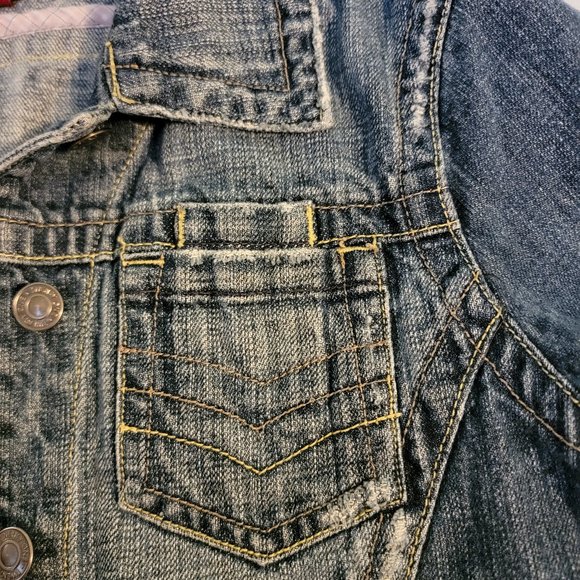 21 Distressed Jean Jacket - Picture 6 of 13